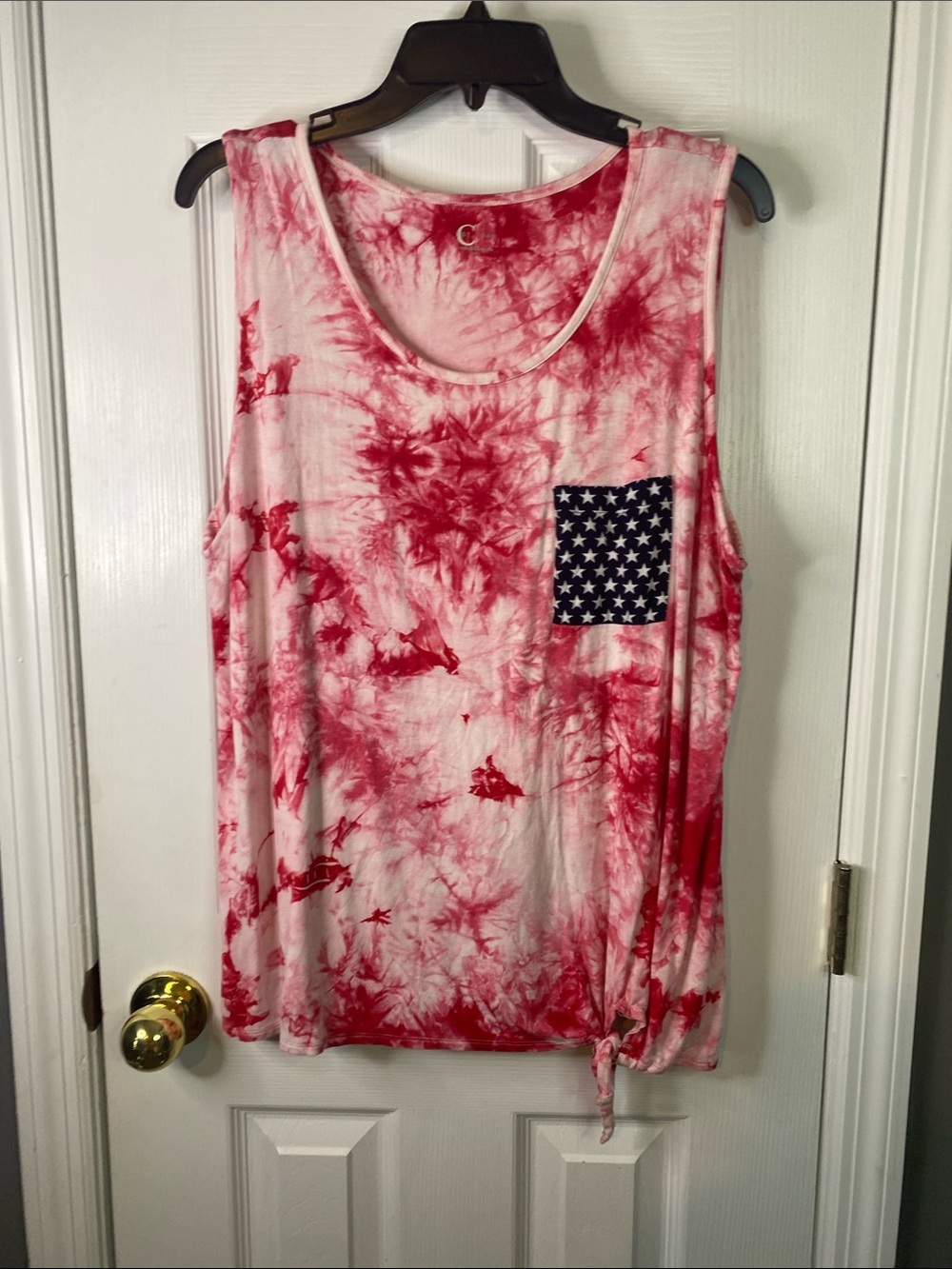 EST. 1946 Red and white Tank Top With Pocket Blue Stars Size XLarge.